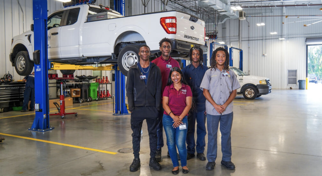 Tampa and local college launch technician training program
