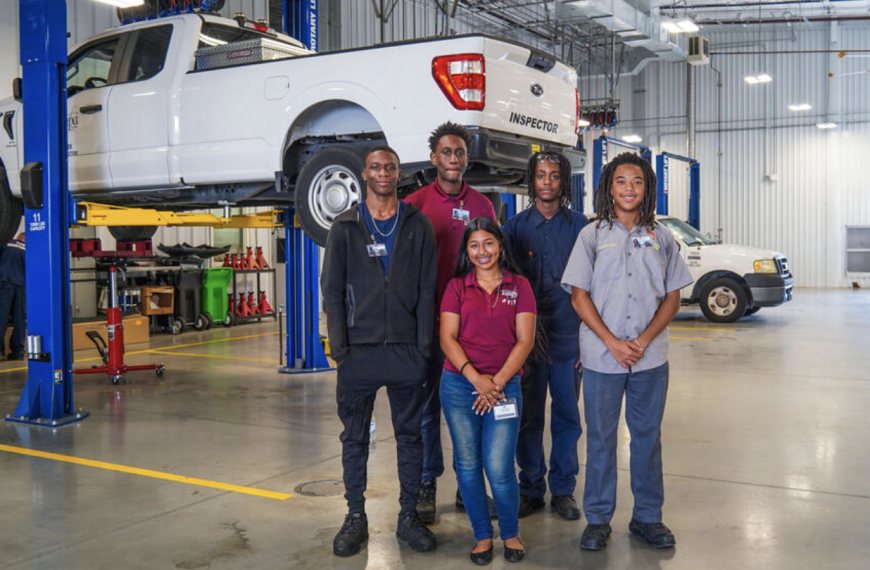 Tampa and local college launch technician training program